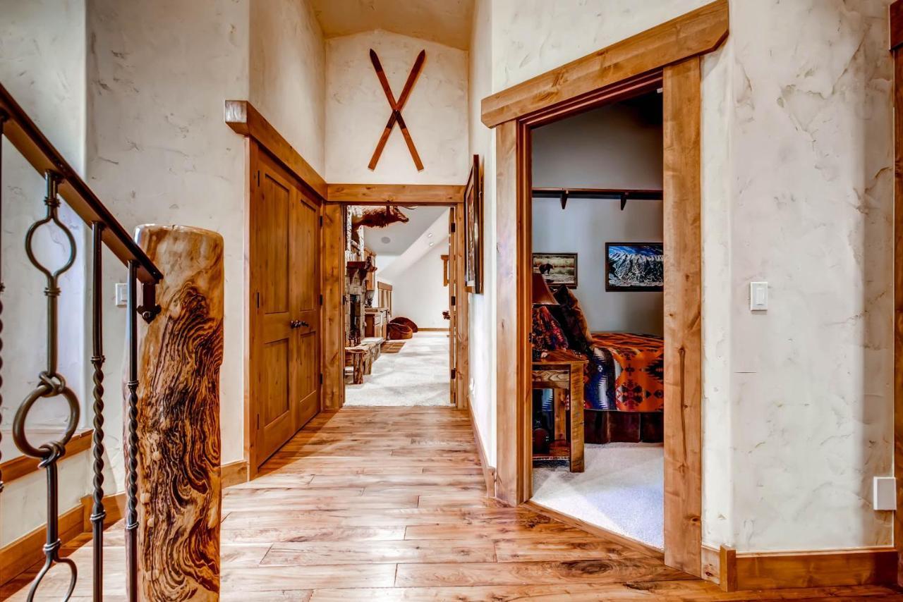 Hatari Lodge Holiday Home Брекенридж Экстерьер фото